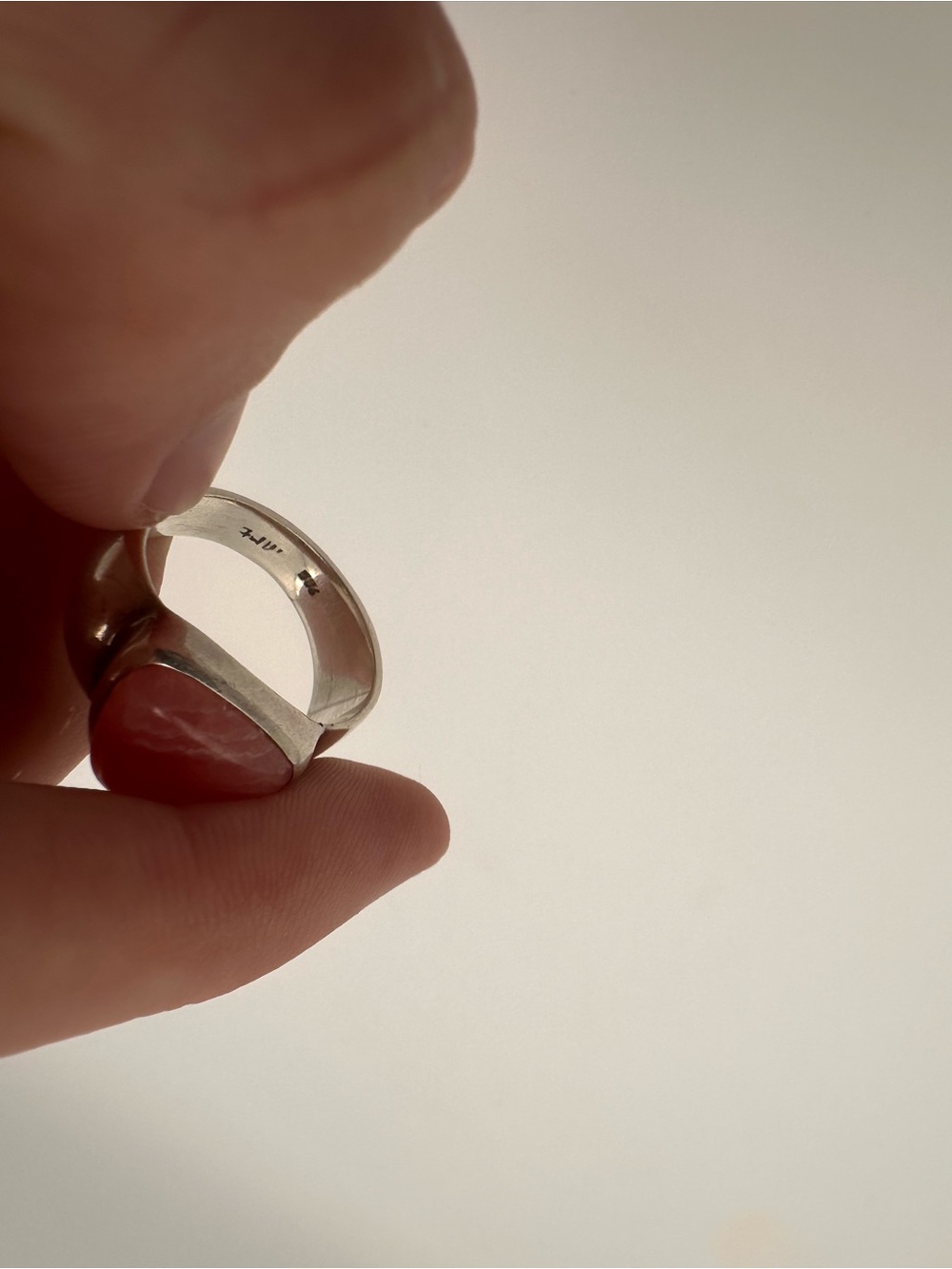 Silver Ring with Triangular Rhodochrosite - Picture 4 of 6